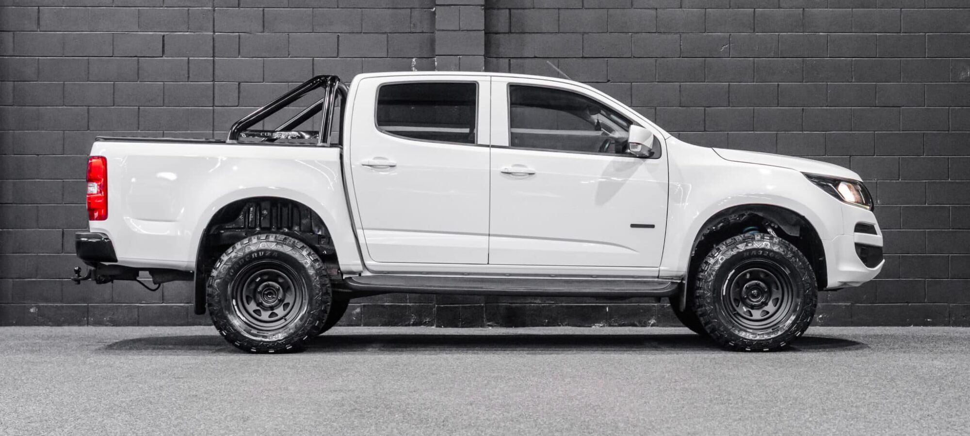 Vehicle Gallery Image