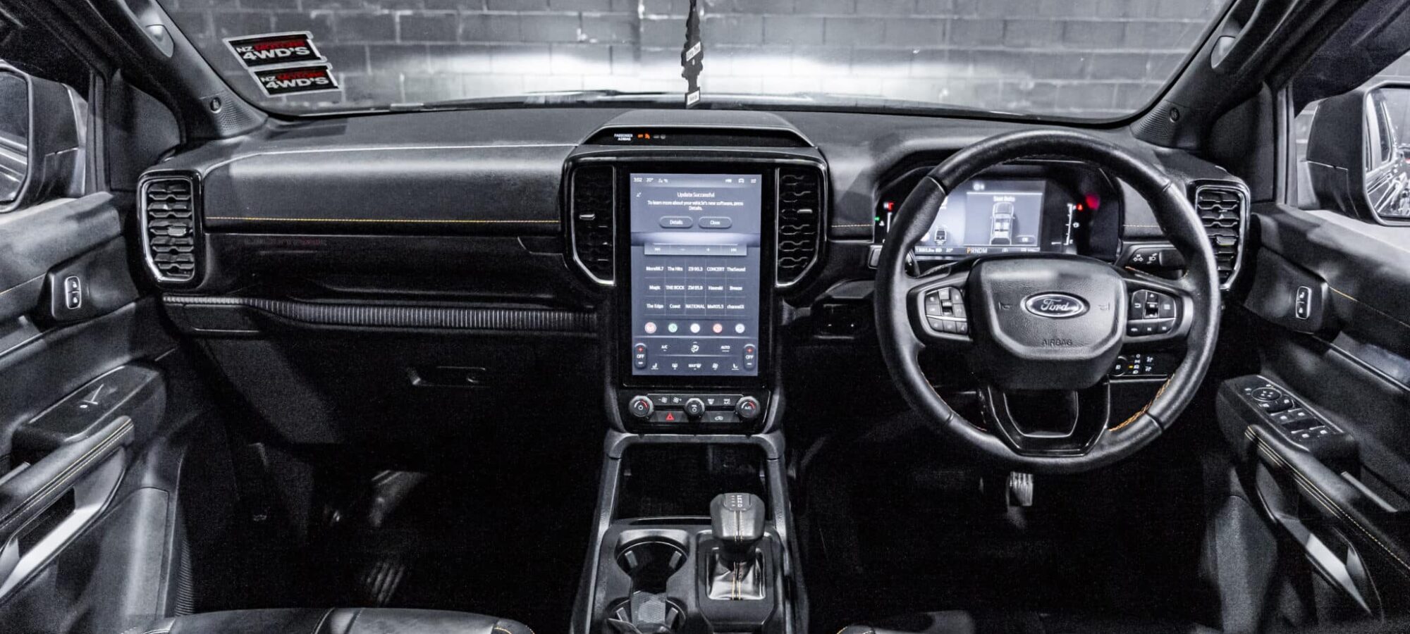 Vehicle Gallery Image