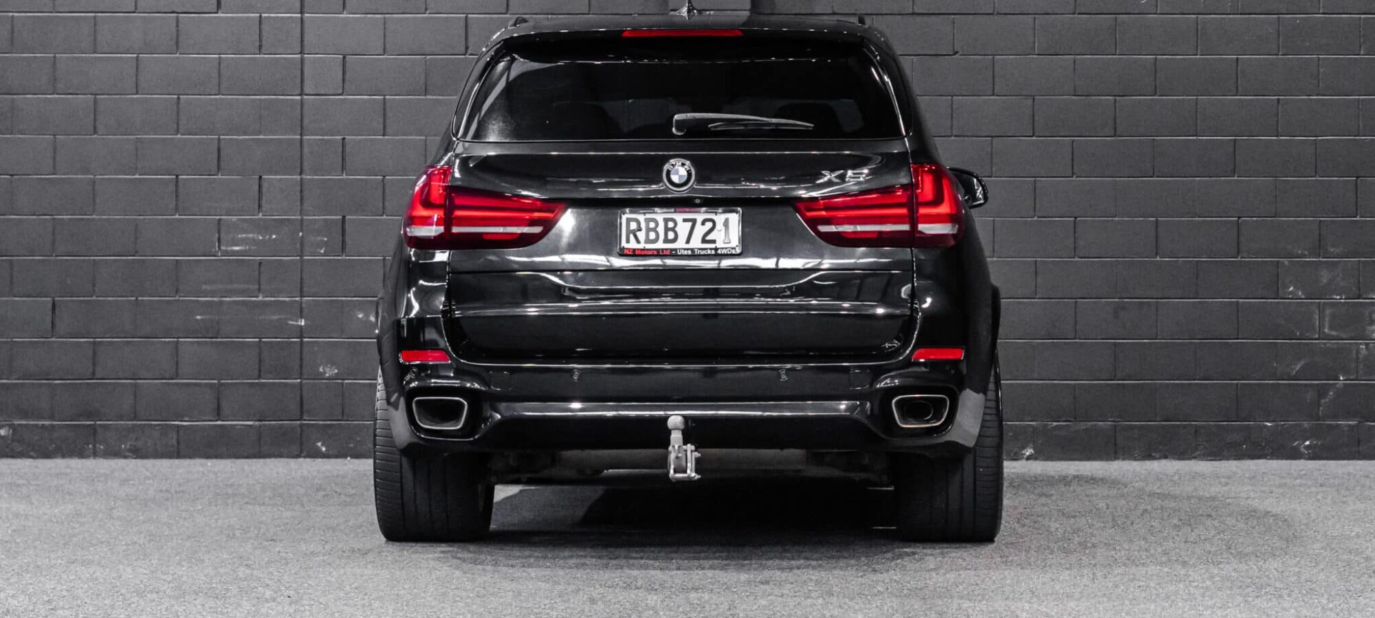 Vehicle Gallery Image