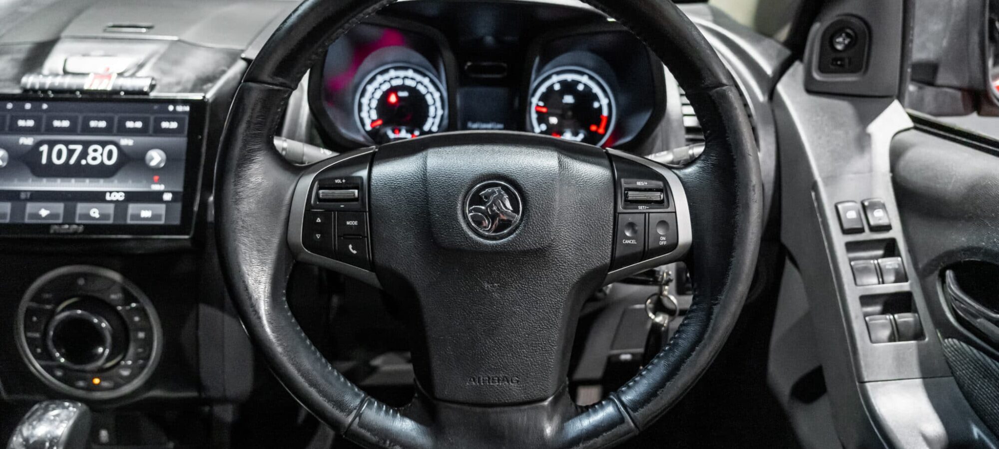 Vehicle Gallery Image