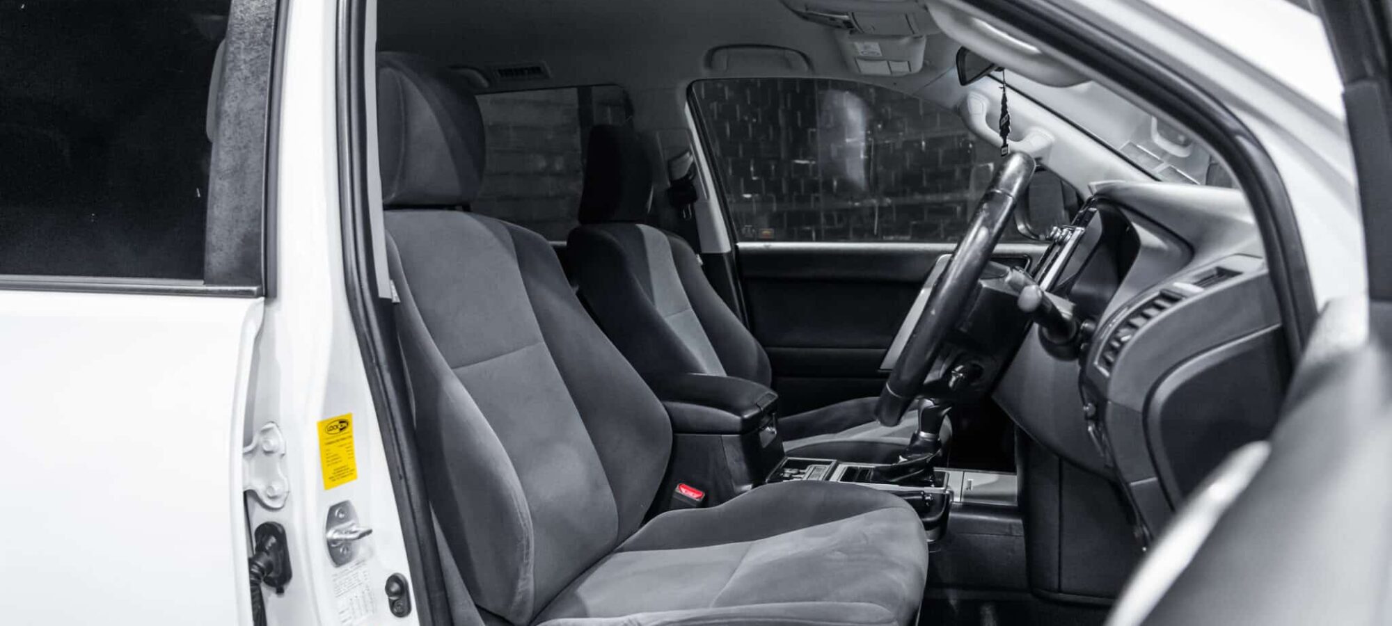 Vehicle Gallery Image