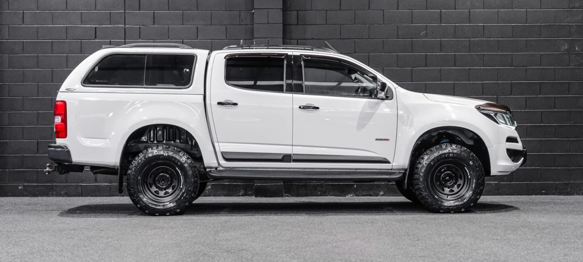 Vehicle Gallery Image