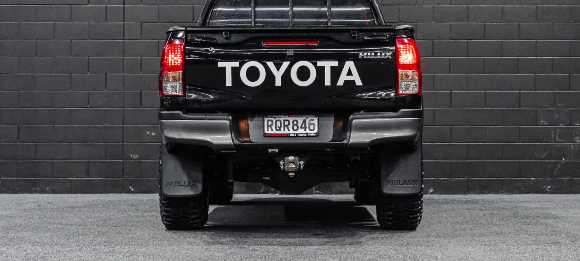 Vehicle Gallery Image