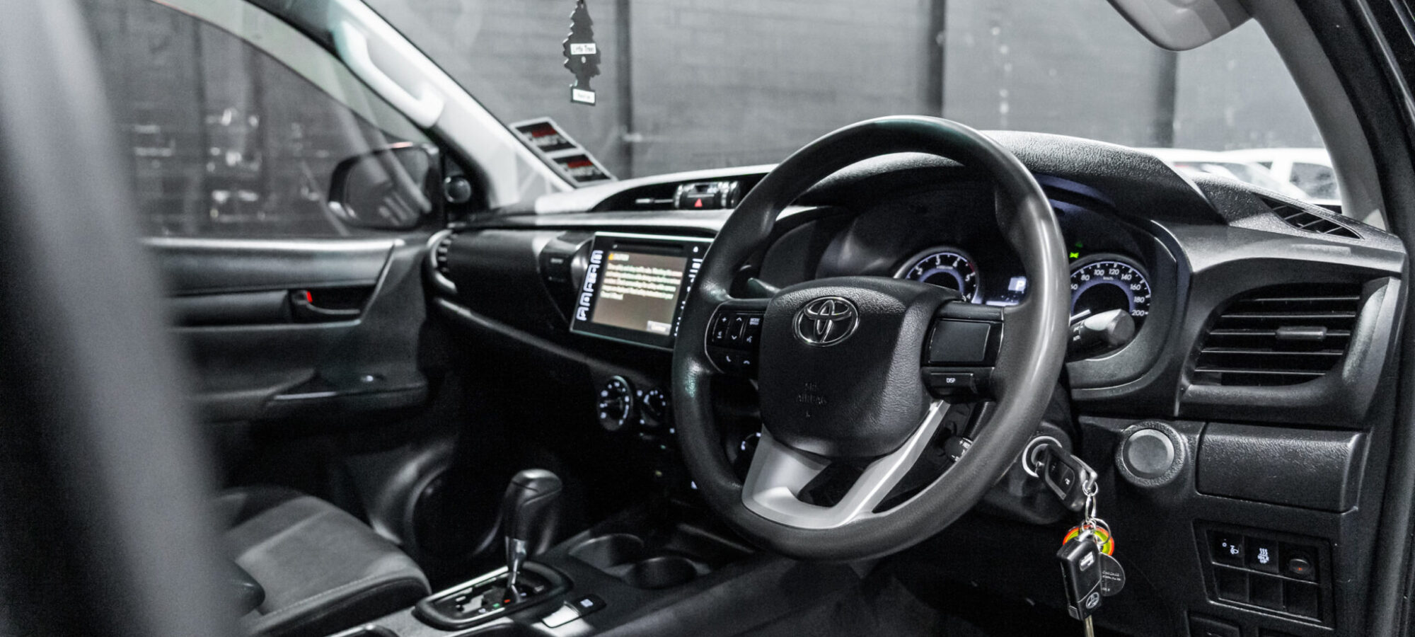 Vehicle Gallery Image