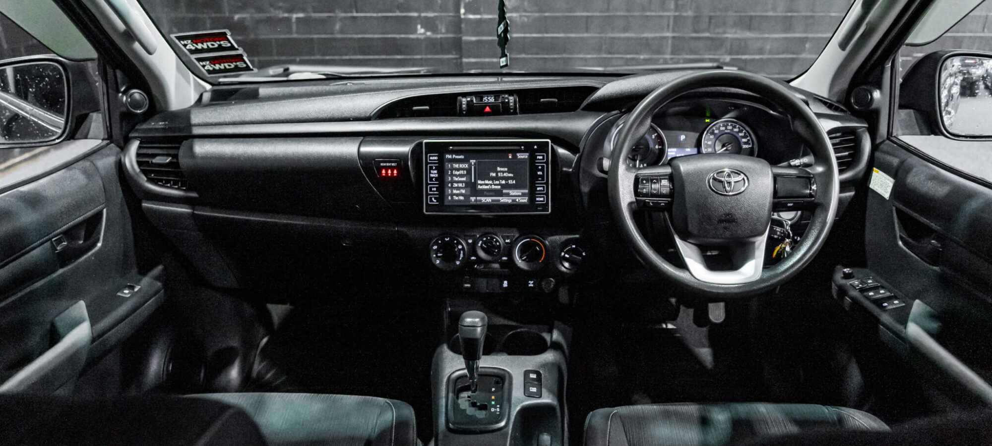 Vehicle Gallery Image