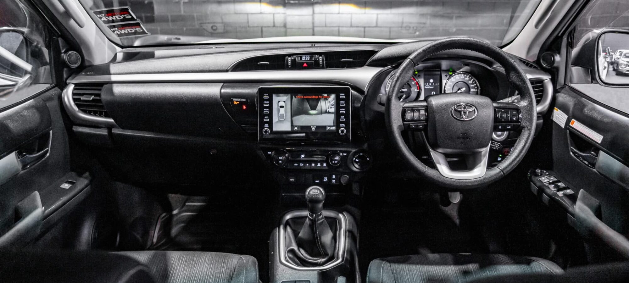 Vehicle Gallery Image