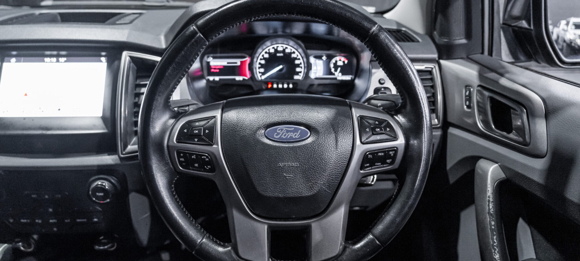 Vehicle Gallery Image