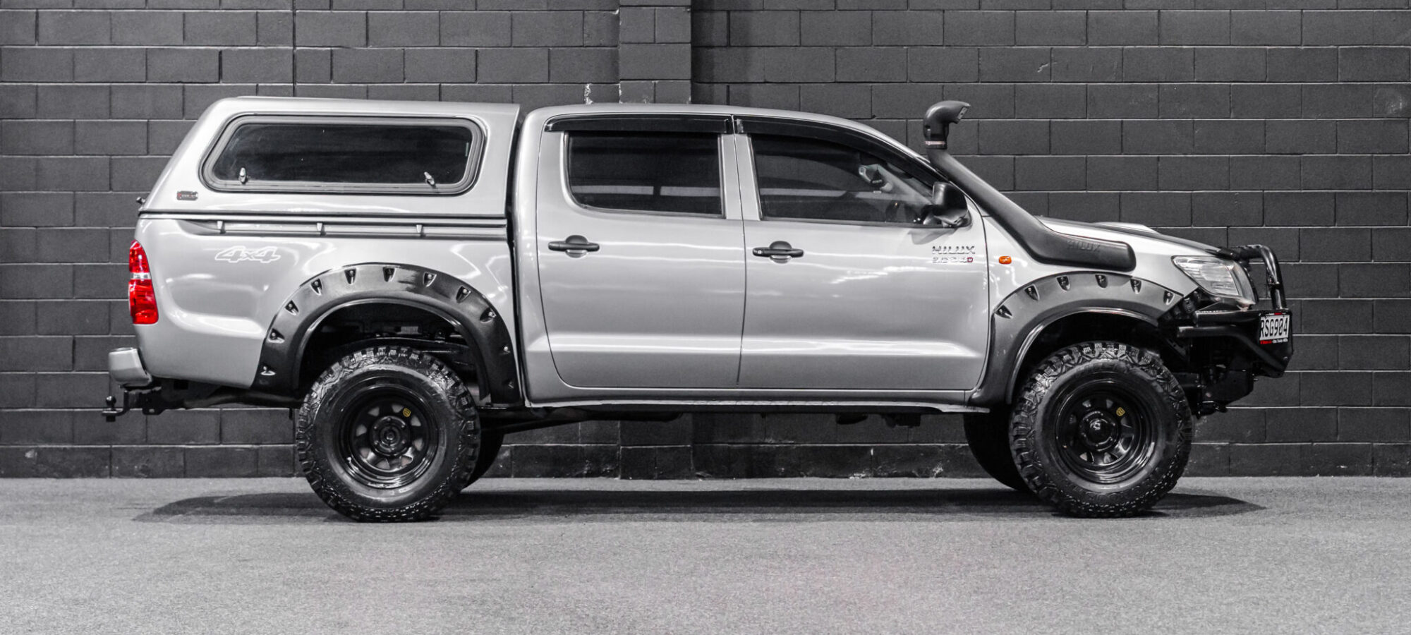 Vehicle Gallery Image