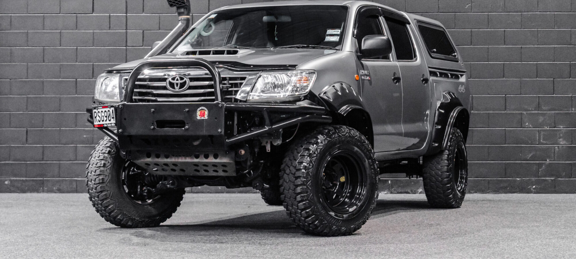 Vehicle Gallery Image