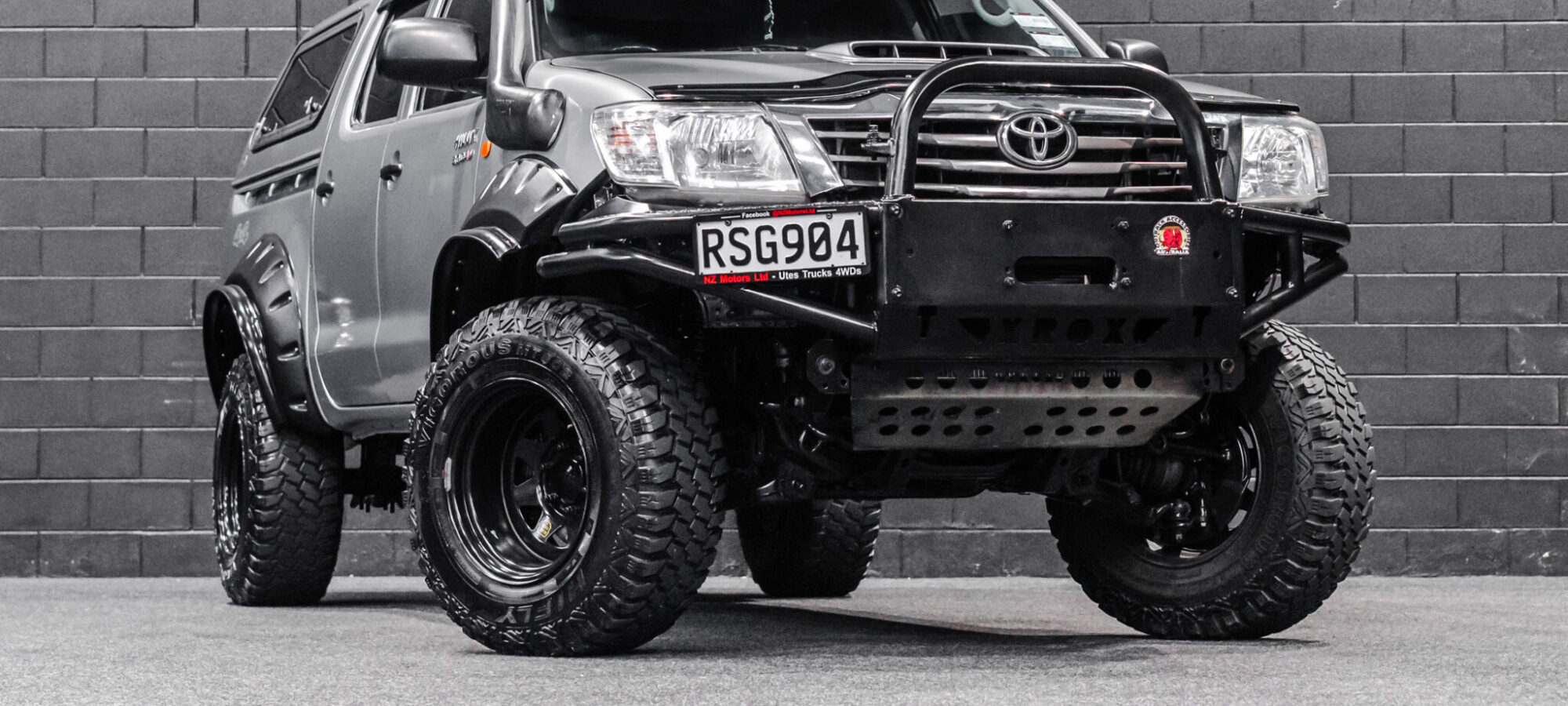 Vehicle Gallery Image