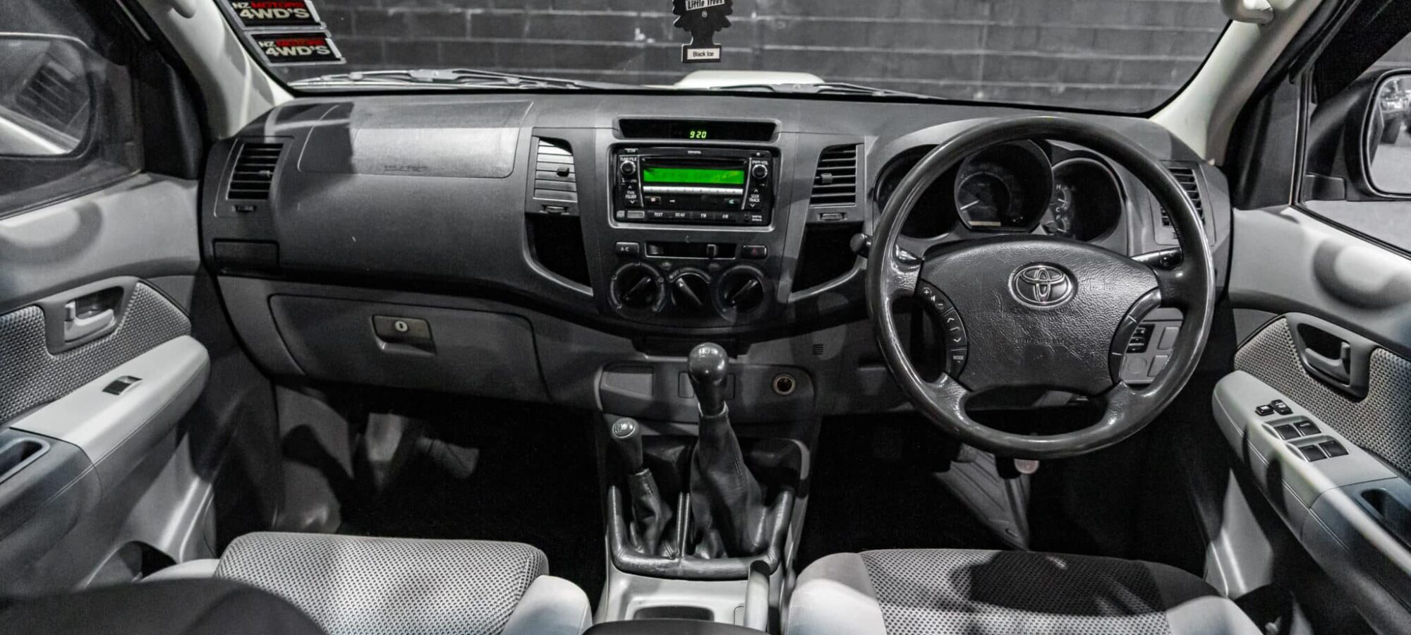 Vehicle Gallery Image