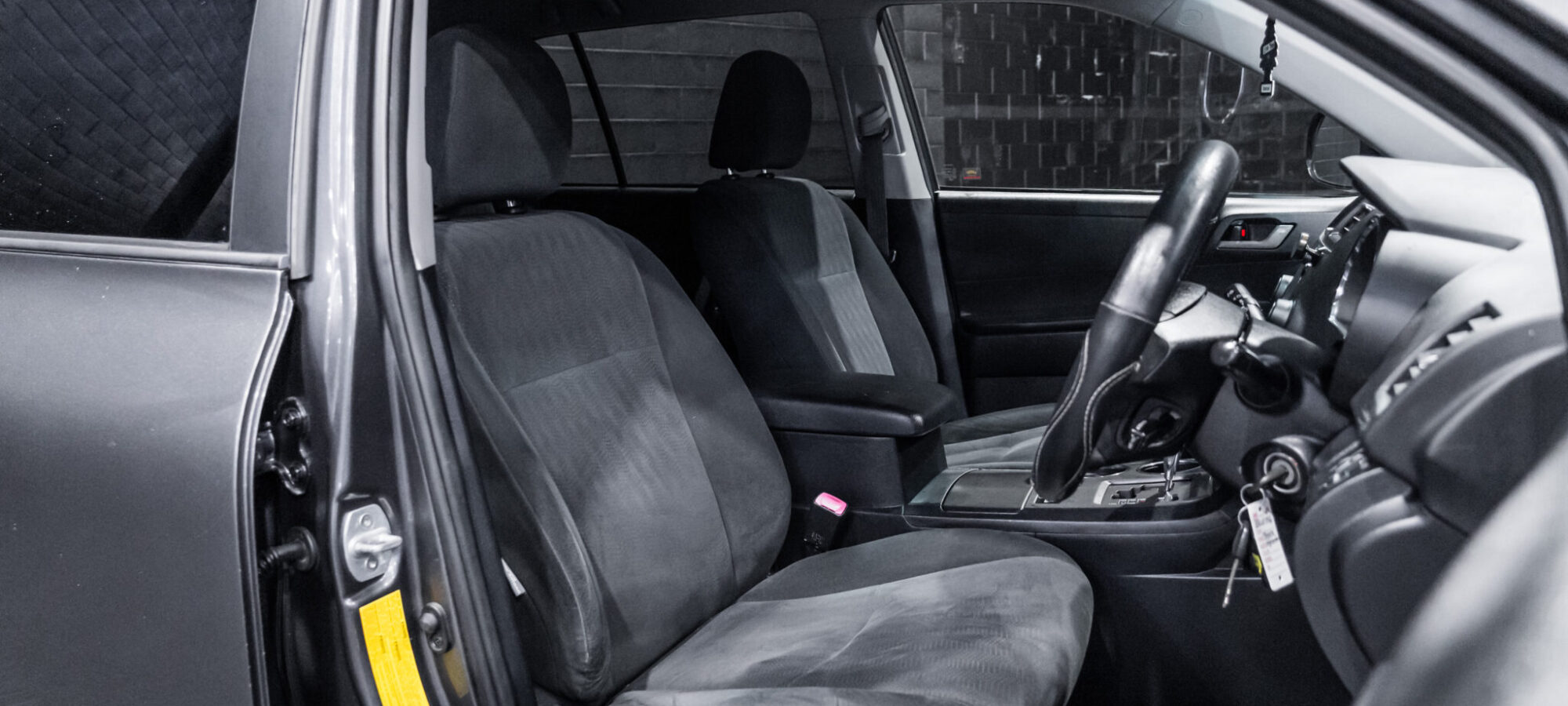 Vehicle Gallery Image