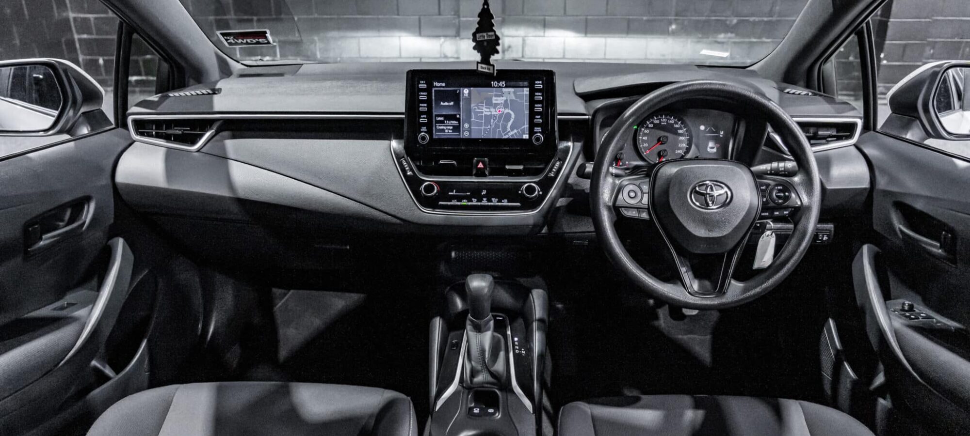 Vehicle Gallery Image