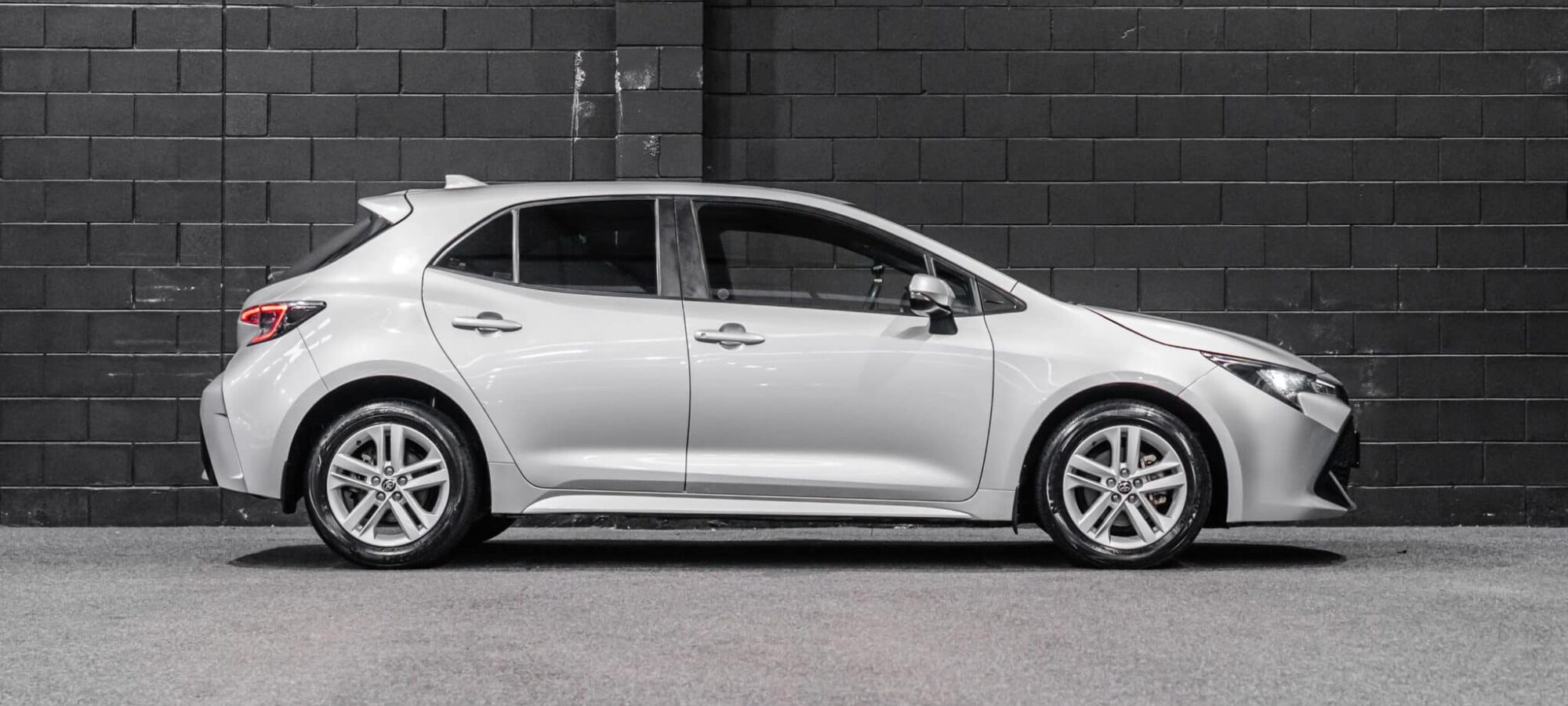 Vehicle Gallery Image