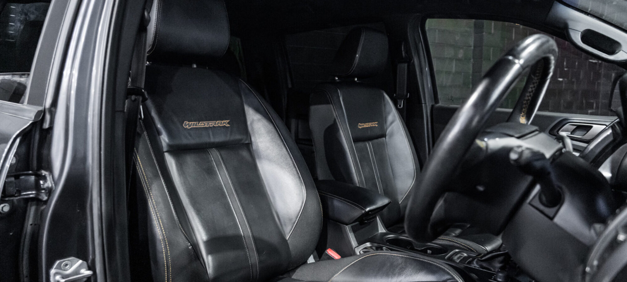 Vehicle Gallery Image