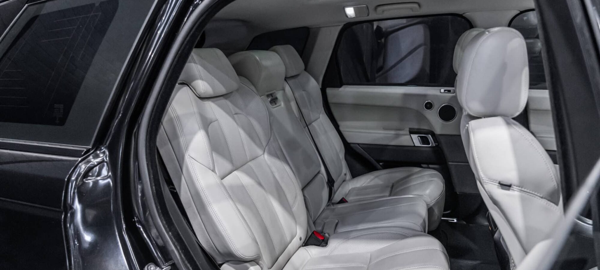 Vehicle Gallery Image