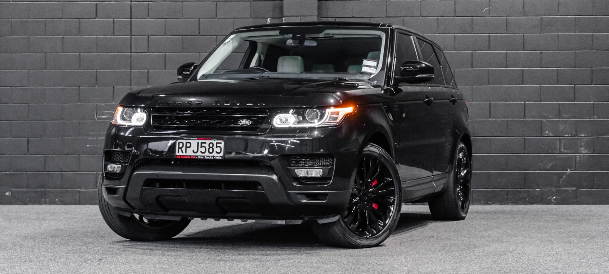 Vehicle Gallery Image