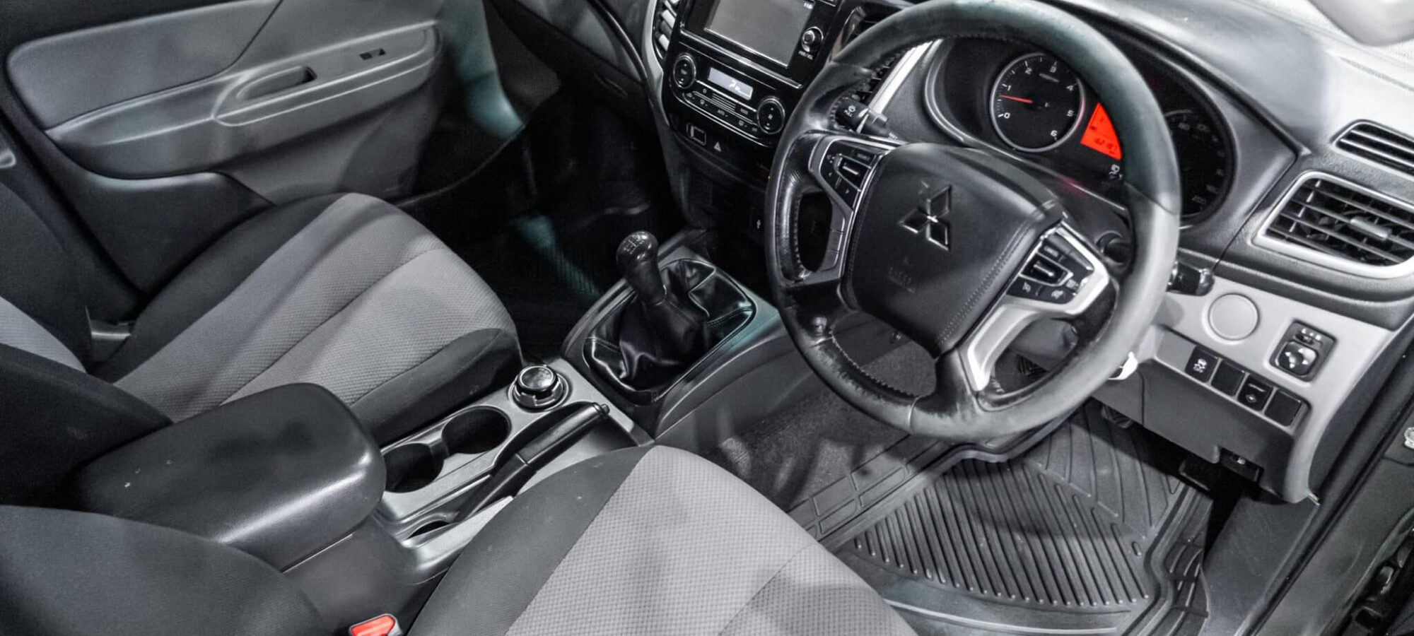 Vehicle Gallery Image