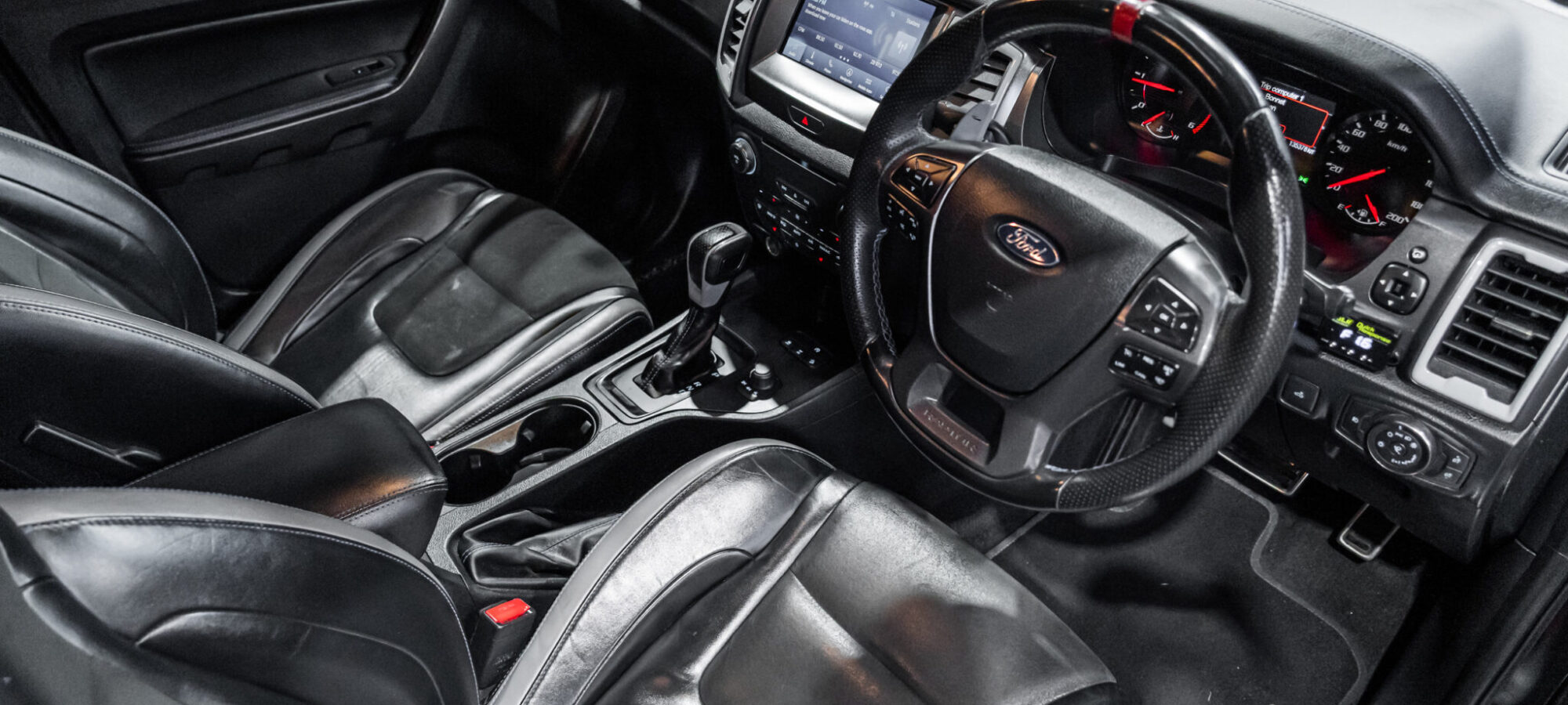 Vehicle Gallery Image