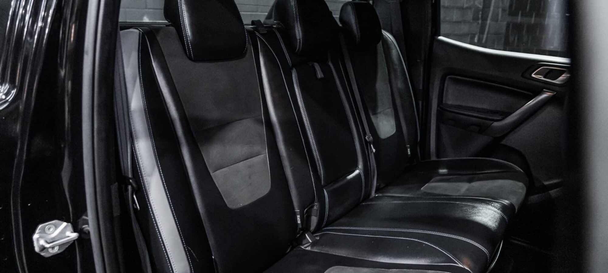 Vehicle Gallery Image