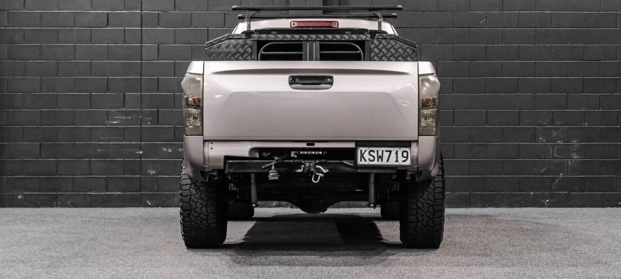 Vehicle Gallery Image