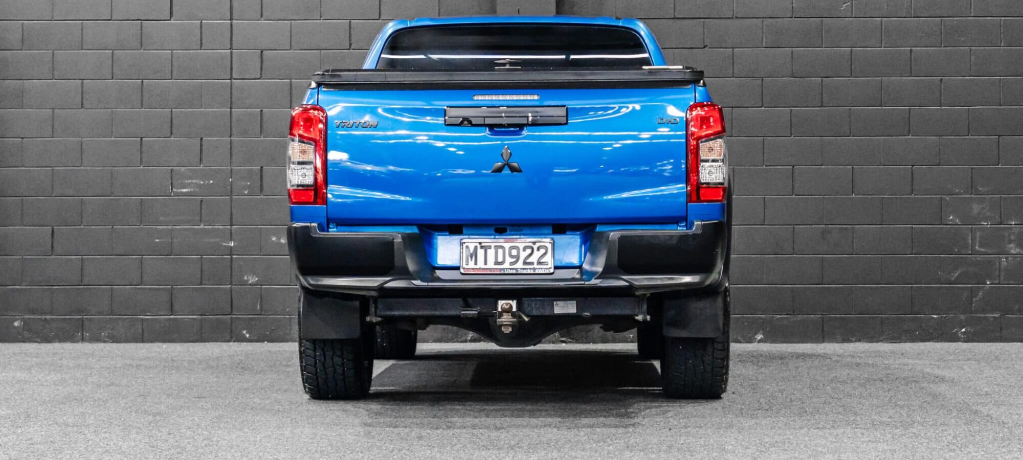 Vehicle Gallery Image