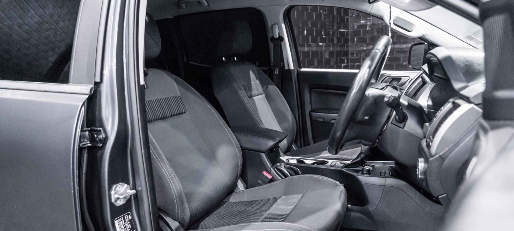 Vehicle Gallery Image