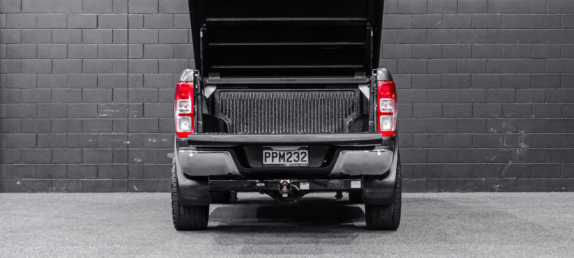 Vehicle Gallery Image