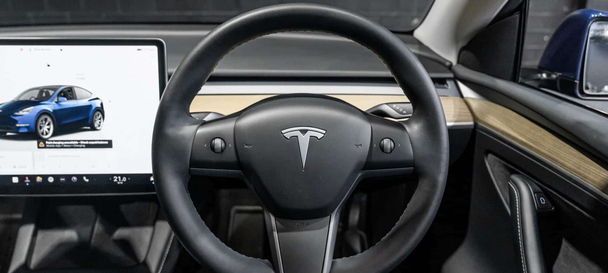Vehicle Gallery Image