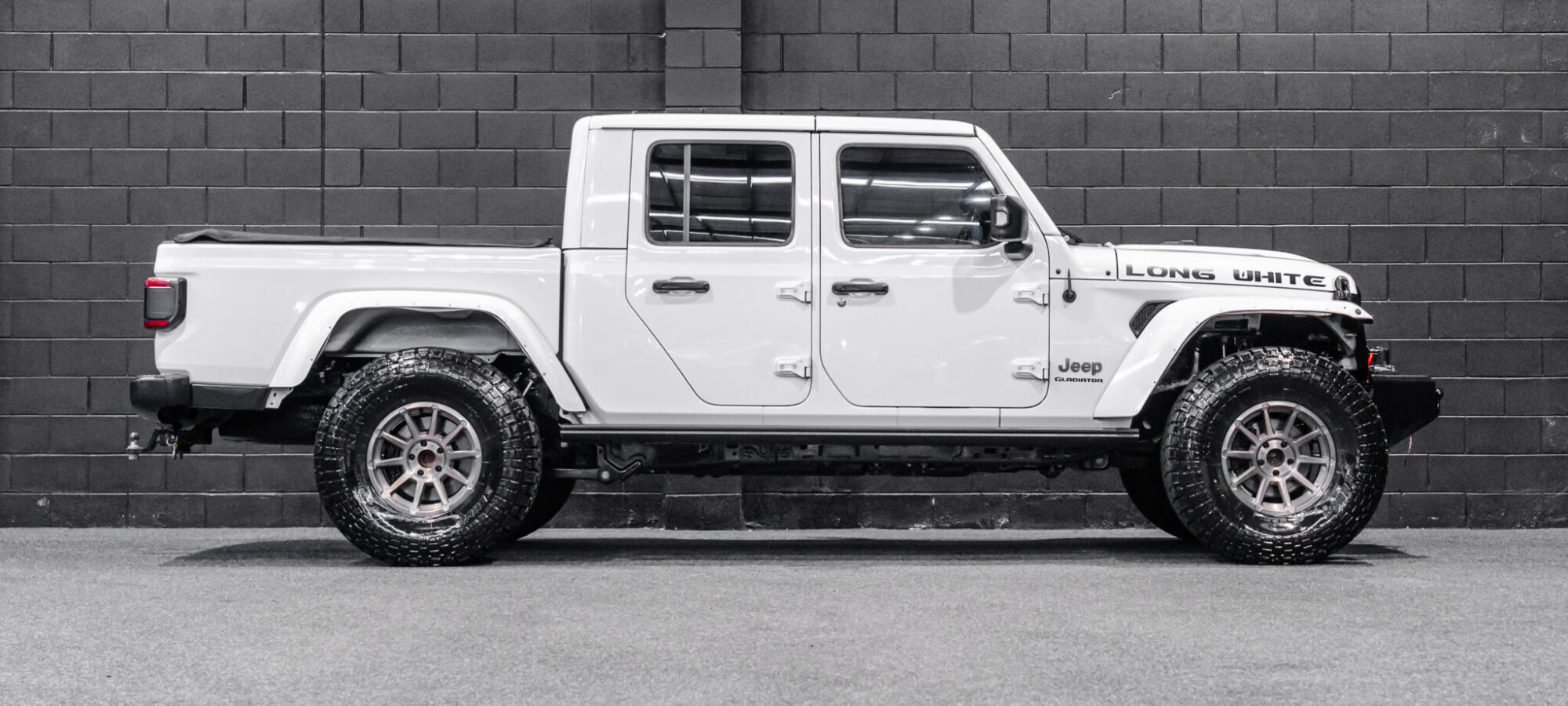 Vehicle Gallery Image
