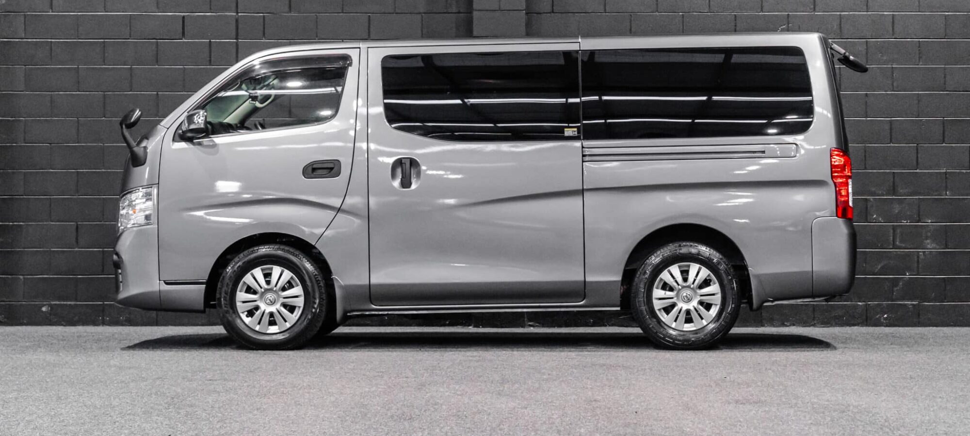 Vehicle Gallery Image